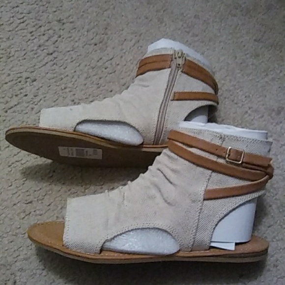 Women sandals - Picture 2 of 5